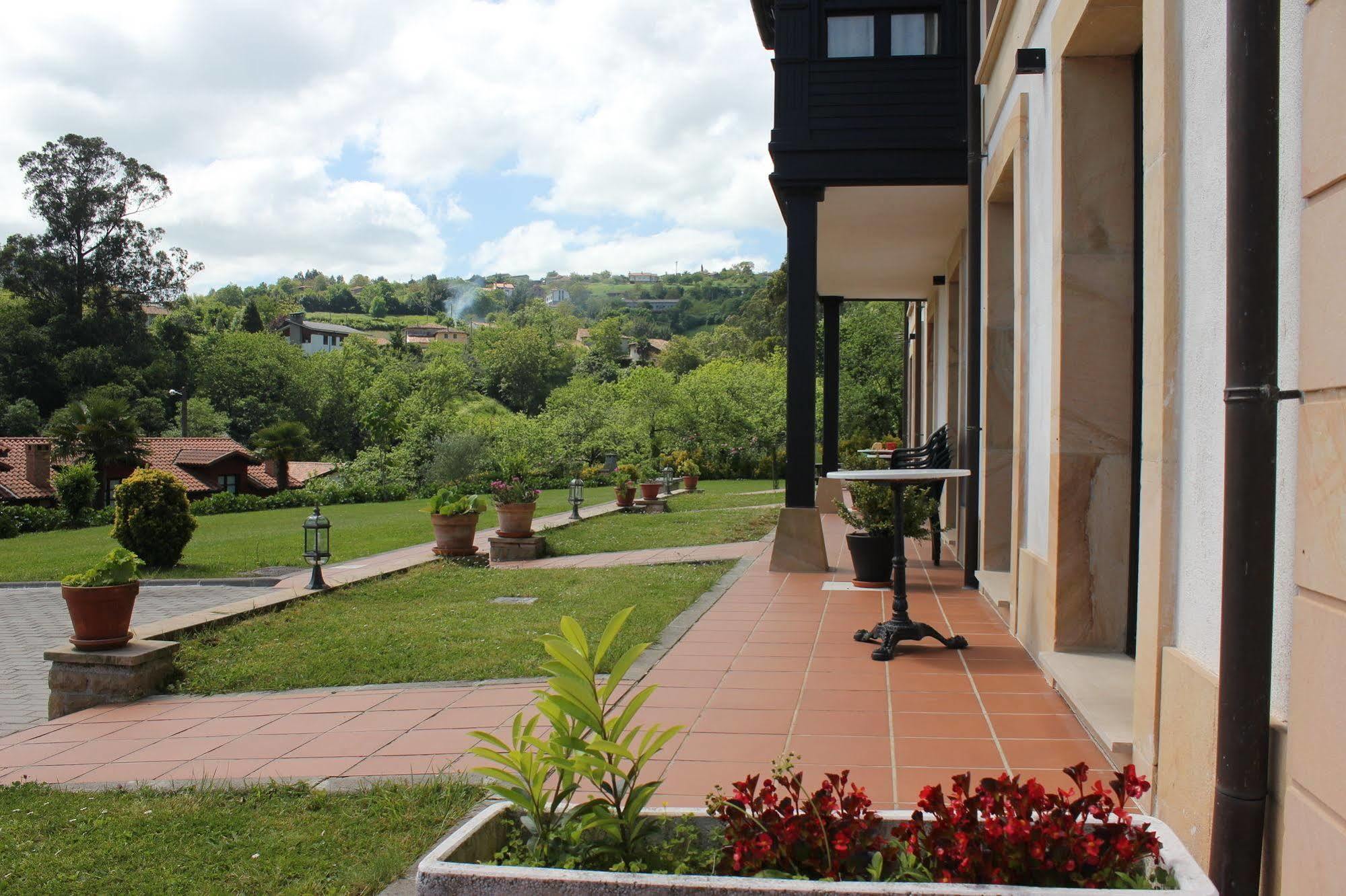 Ferienwohnung La Casona De La Roza Valbucar Exterior foto